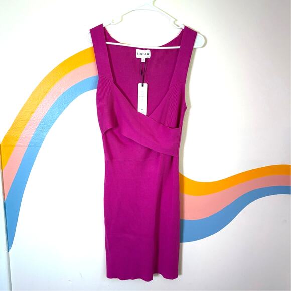 Olive + Oak Mini Sweater Dress Womens XL Fuchsia Pink Ribbed Knit Sleeveless NWT - Picture 1 of 5